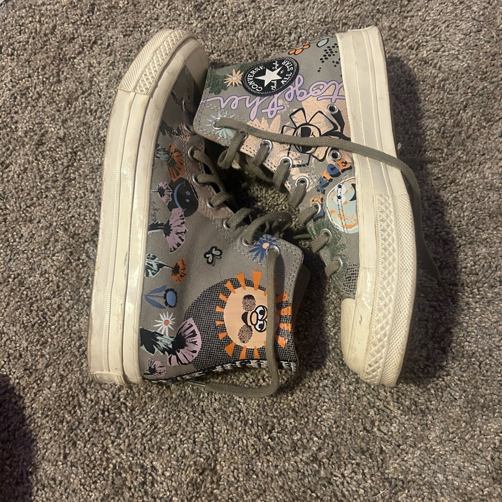 MUCH LOVE converse